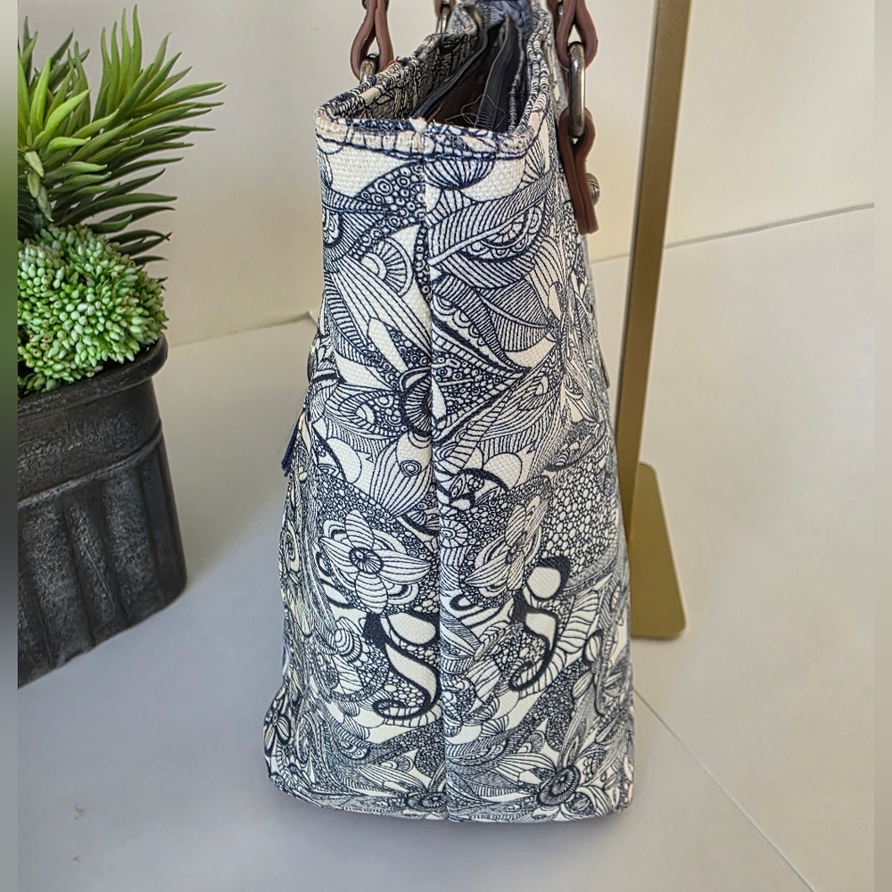 Sakroots Navy Floral Canvas Tote with Tassel Charm - Picture 11 of 16